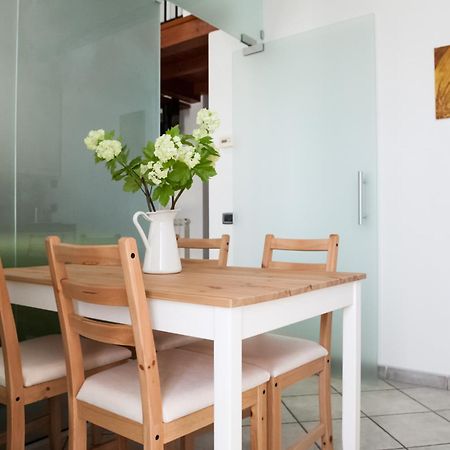 Il Soppalco Apartment Луино Екстериор снимка