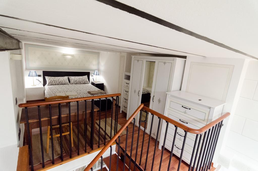Il Soppalco Apartment Луино Екстериор снимка