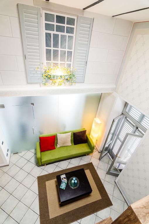 Il Soppalco Apartment Луино Екстериор снимка
