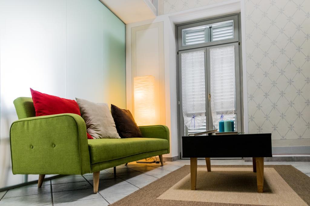 Il Soppalco Apartment Луино Екстериор снимка