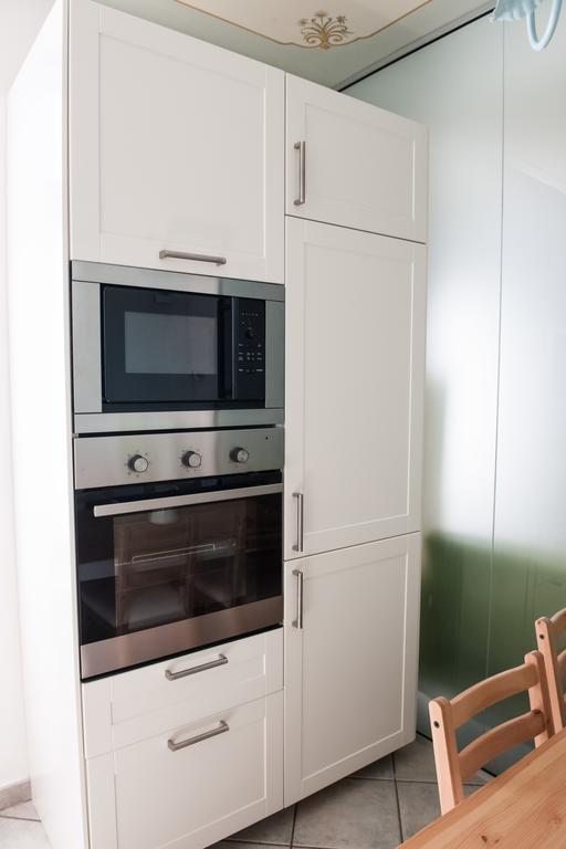 Il Soppalco Apartment Луино Екстериор снимка