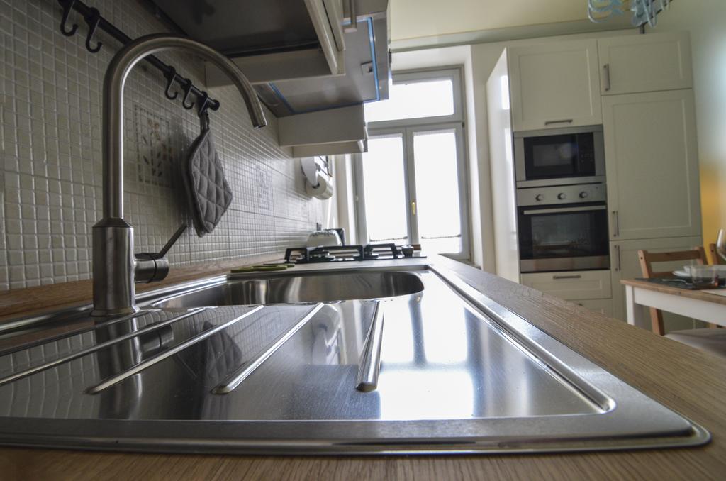 Il Soppalco Apartment Луино Екстериор снимка